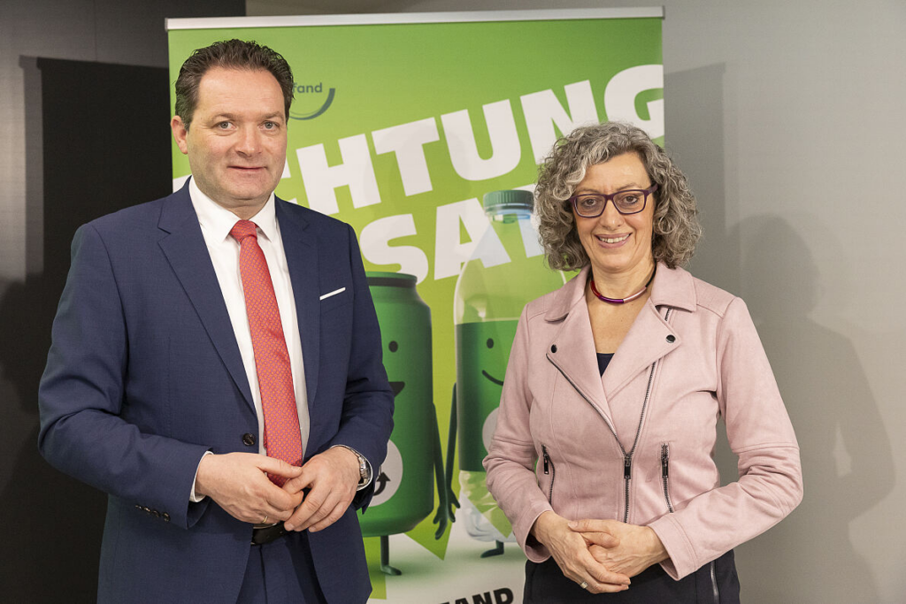 Ein Jahr Einweg-Pfandsystem