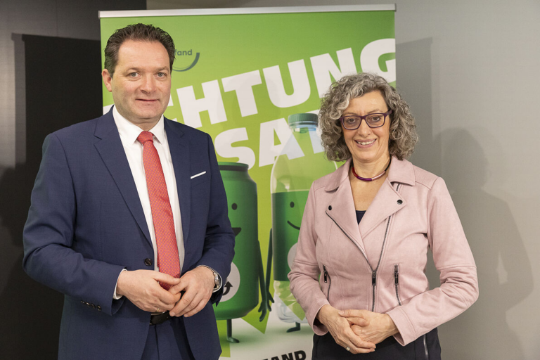 Ein Jahr Einweg-Pfandsystem