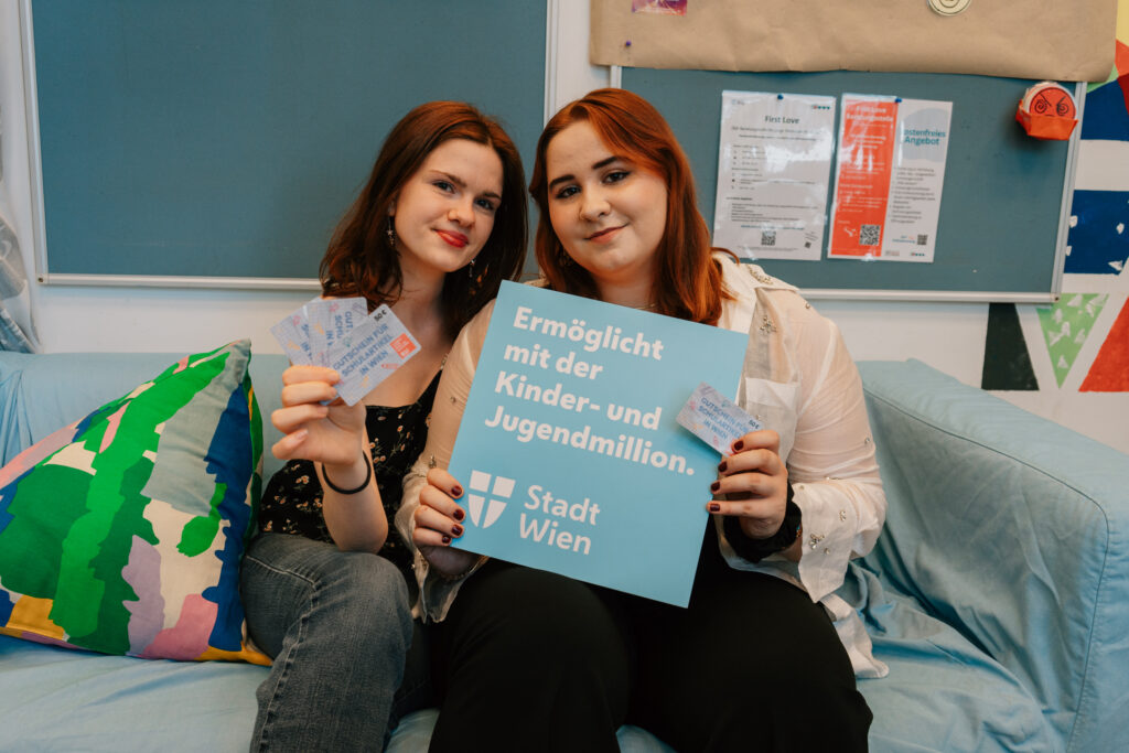 Miriam Messinger und Jonna Kropf Ideengeber des Projektes für einen leistbaren Schulstart
