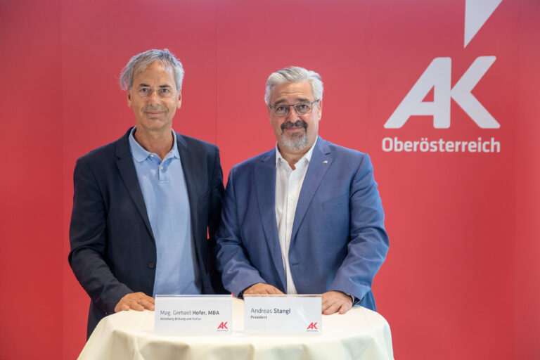 Erwachsen­bildung braucht frische Impulse! AK Oberösterreich fordert mehr Unter­stützung bei Wunsch nach Weiter­bildung