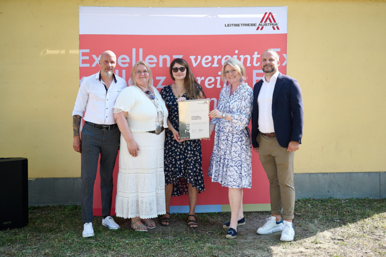 Firmengruppe Kling Wagenhofer mit Monica Rintersbacher von Leitbetriebe Austria.